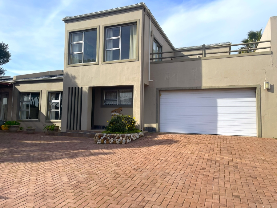 3 Bedroom Property for Sale in Country Club Western Cape